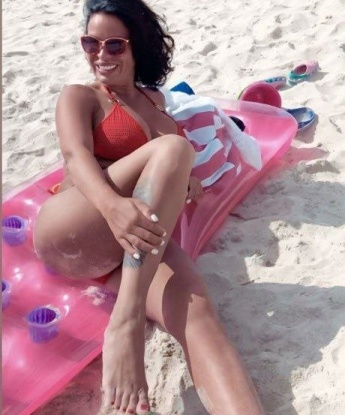 Я знаю, как принести настоящее удовольствие и сделать каждую встречу незабываемой. В моем арсенале множество возможностей, которые помогут расслабиться и погрузиться в мир наслаждения. Фотографии говорят сами за себя – я нежная и обворожительная. Мои клиенты говорят о моей умелости и профессионализме. Приходи ко мне, и ты познаешь всю сладость жизни в Москве. 🌟💋🌹 5143, 38 лет