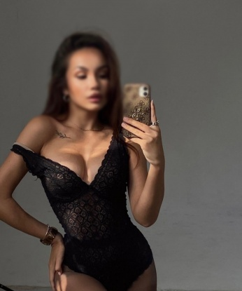 Искусная фея ждет встречи с состоятельным джентльменом. Готова подарить тебе нежность, страсть и безграничное удовольствие. Фото реальные, звони! 6671, 18 лет